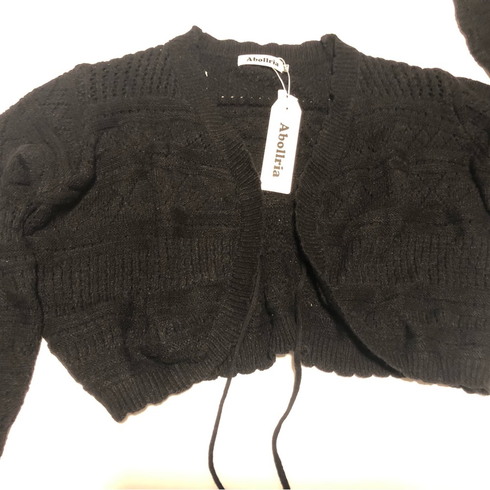 NWT cropped cardigan